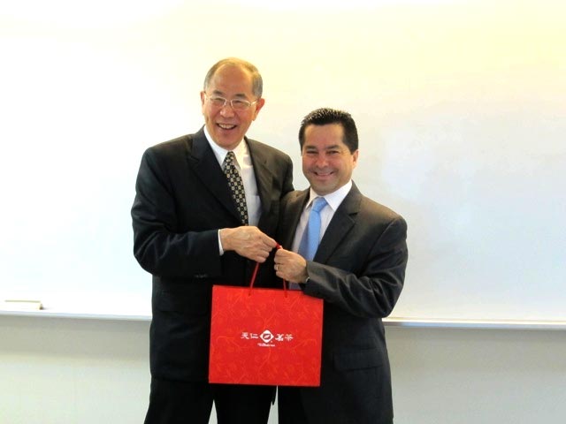 Minister of Ministry of Economy of El Salvador visits CIECA - Chinese  International Economic Cooperation Association.